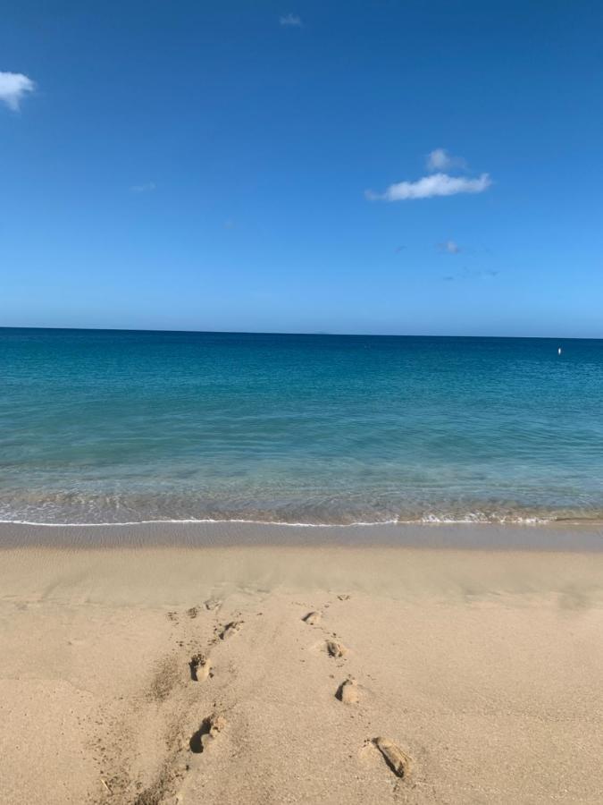 Aguadilla Sunrise Apt With Ac Wifi 8 Minute Walk From Crashboat Beach Exterior photo